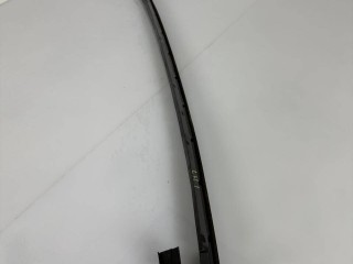 уплотнитель двери Tesla Model X 1 поколение 2018, L1S, АКПП, хетчбэк 5 дв., полный привод, 1072079-90-D