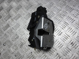 замок двери передней правой BMW 3 серия E46 1999, 1.8 л., бензин, АКПП, седан