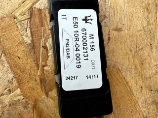 антенна Maserati Levante 1 поколение 2017, 3.0 л., A630HP, дизель, АКПП, blue, внедорожник 5 дв., полный привод, правый руль, 670002131