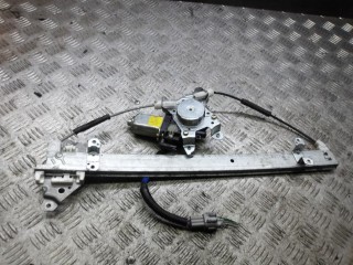 стеклоподъемник передний левый Nissan X-Trail T30 2002, 2.2 л., дизель, МКПП, внедорожник 5 дв., 807318H300