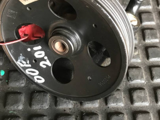 насос гидроусилителя руля Opel Omega B 1999, 2.0 л., 20 SE, бензин, 5МКПП, черный, универсал, 90409232, 26025012