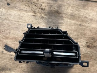 дефлектор обдува салона BMW 2023, 4.4 л., бензин, 416, 5A46264