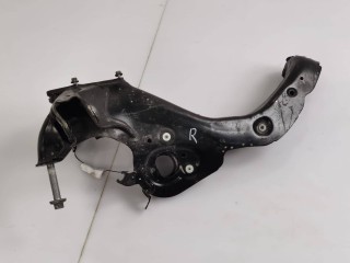 кулак задний правый BMW X2 F39 2021, 1.5 л., B38 B15 A, бензин, АКПП, 33306898964