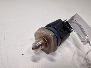 Клапан ТНВД Audi A4 B7 2008, 2.0 л., TFSI, бензин, МКПП, кабриолет, передний привод, 0261545037, 06H906051A