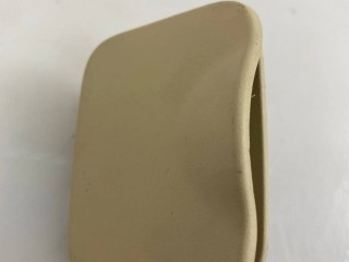 заглушка заднего бампера под крюк Maserati Levante 1 поколение 2017, 3.0 л., A630HP, дизель, АКПП, blue, внедорожник 5 дв., полный привод, правый руль, 670086778, 9918021300