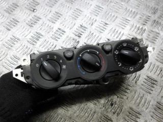 блок управления печки / климат-контроля Ford Focus 2 поколение [рестайлинг] 2009, 1.6 л., дизель, МКПП, универсал, 7M5T19980AA