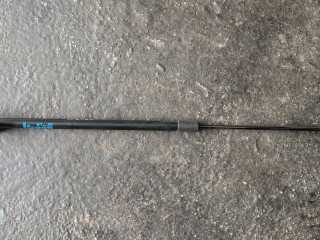 амортизатор крышки багажника (3-5 двери) Buick Encore 1 поколение [рестайлинг] 2019, 1.4 л., бензин, АКПП, внедорожник 5 дв.