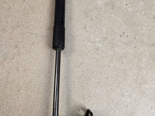 амортизатор капота BMW 2016, бензин, АКПП, белый, задний привод, 51237309119