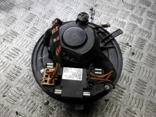 моторчик печки Volkswagen Golf 5 поколение 2008, 1.9 л., дизель, МКПП, универсал, 3C0907521D