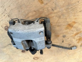 суппорт задний правый Alfa Romeo Stelvio 1 поколение 2018, 2.0 л., АКПП, серый, внедорожник 5 дв., полный привод, 5, 50541496