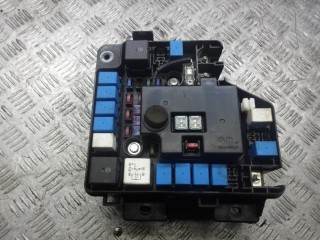 блок предохранителей Hyundai Santa Fe 1 поколение [рестайлинг] 2008, 2.2 л., дизель, МКПП, внедорожник 5 дв., 919502B680