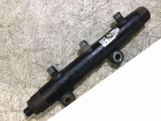 топливная рампа Land Rover Discovery 3 поколение 2007, 2.7 л., дизель, 7H2Q9D280