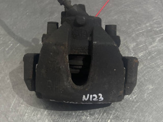 суппорт передний правый Volvo V40 1 поколение [рестайлинг] 2002, F9Q419, 5МКПП, универсал