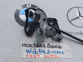 датчик дорожного просвета Mercedes-Benz E-Класс W214 2025, 2.0 л., дизель, A2069057904