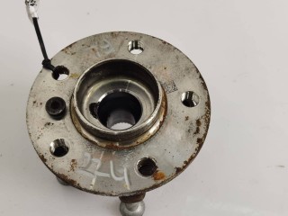 ступица передняя BMW X2 F39 2021, 1.5 л., B38 B15 A, бензин, АКПП, 31206874443