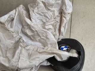 подушка безопасности водителя BMW 6 GT G32 2020, 2.0 л., бензин, АКПП, белый, задний привод, 33785572302