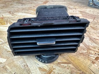 дефлектор обдува салона Lexus RX 4 поколение [рестайлинг] 2020, 3.5 л., гибрид, вариатор, красный, полный привод, правый руль, 55680-48090