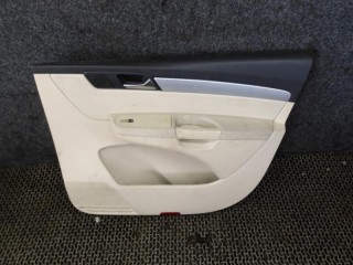 обшивка двери передняя правая Volkswagen Sharan 2 поколение 2012, 7N1867012A