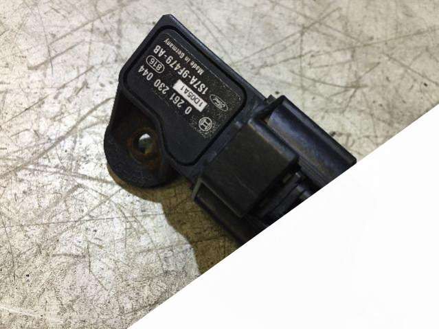 датчик абсолютного давления Ford Mondeo 3 поколение 2001, 1.8 л., бензин, 0261230044, 1S7A9F479AB - фото №1
