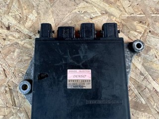 блок управления форсунками Lexus RX 4 поколение [рестайлинг] 2020, 3.5 л., гибрид, вариатор, красный, полный привод, правый руль, 89871-30040