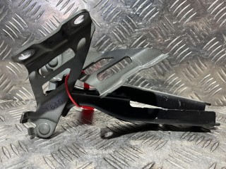 петля капота Mazda 6 GJ 2014, 2.0 л., PE-VPH, бензин, АКПП, седан, GHP9R, GHP9L