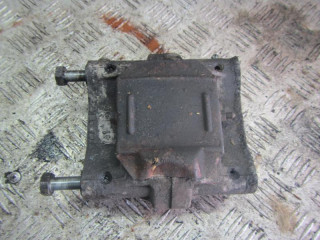 суппорт задний правый Citroen C5 1 поколение 2004