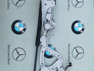 петля капота левая BMW X1 F48 2018, 2.0 л., бензин, АКПП, 7329441