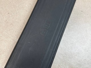 крышка блока предохранителей Land Rover Range Rover Sport 2 поколение [рестайлинг] 2020, 3.0 л., 306DT, дизель, АКПП, rhodium silver (1ac), внедорожник 5 дв., полный привод, правый руль, JPLA-14A076-AA