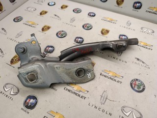 петля капота правая Alfa Romeo Giulia 2 поколение 2017, 2.0 л., бензин, полный привод