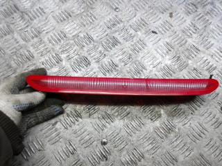 дополнительный стоп-сигнал Volkswagen Passat B6 2006, 2.0 л., дизель, МКПП, универсал, 1K6945097A