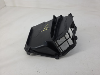 корпус воздушного фильтра BMW 5 серия F10/F11 [рестайлинг] 2014, 2.0 л., N20 B20 B, бензин, АКПП, 9216223