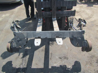 балка подвески задняя Renault Modus 1 поколение 2005, 1.5 л., дизель, МКПП, хетчбэк 5 дв.