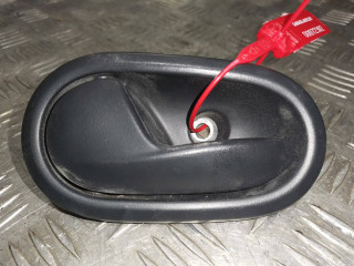 ручка внутренняя передняя левая Dacia Sandero 2 поколение 2013, 1.2 л., бензин, 5МКПП