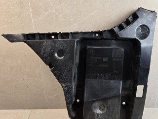 Крепление бампера переднего BMW 2016, бензин, АКПП, белый, задний привод, 51128050385