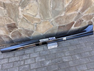 накладка на порог BMW 2 серия F44 2020, 2.0 л., бензин, хетчбэк 5 дв., полный привод, 8075465