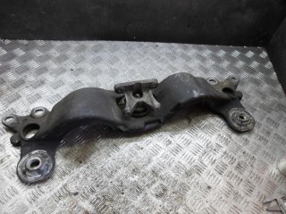 кронштейн КПП Audi A4 B6 2003, 2.5 л., дизель, АКПП, универсал, 8E0399263S, 8E0399115F