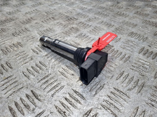 катушка зажигания Volkswagen Golf 4 поколение 2000, 1.4 л., AXP, бензин, 5МКПП, черный, хетчбэк 5 дв., 0040102030