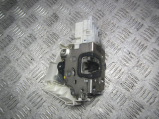 замок двери передней правой Mercedes-Benz A-Класс W169 2007, 1.7 л., бензин, МКПП, хетчбэк 5 дв., 1697202835