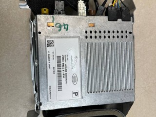 магнитола Land Rover Range Rover Evoque L551 2020, 2.0 л., бензин, АКПП, белый, внедорожник 5 дв., полный привод, правый руль, J9D319C211PH