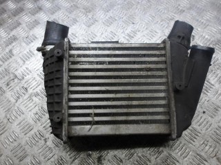 интеркулер Audi A4 B6 2003, 2.5 л., дизель, АКПП, универсал, 8E0145806C