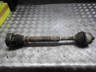 полуось передняя правая (приводной вал, ШРУС) Volkswagen Passat B5 1999, 1.6 л., бензин, МКПП, седан