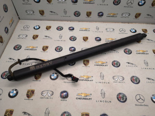 амортизатор крышки багажника (3-5 двери) Porsche Macan 1 поколение [рестайлинг] 2021, 2.0 л., бензин, АКПП, полный привод, правый руль, 95B827851G