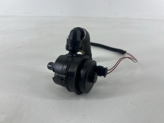 насос антифриза дополнительный BMW i3 L01 2016, правый руль, 9147359