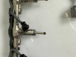 форсунка Lexus RX 4 поколение [рестайлинг] 2021, 3.5 л., гибрид, АКПП, 8x1 - layat heat blue, внедорожник 5 дв., полный привод, правый руль, 23250-31120