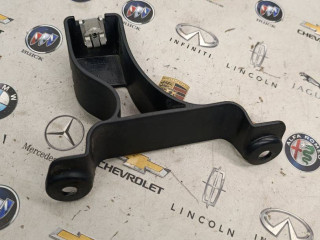 кронштейн (крепление) Porsche Macan 1 поколение [рестайлинг] 2020, 2.9 л., бензин, АКПП, 95B825138A