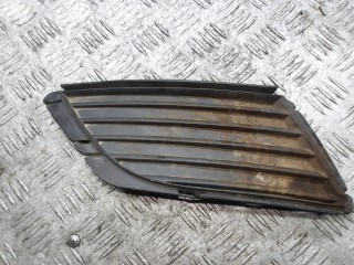 заглушка (решетка) в бампер Opel Corsa C [рестайлинг] 2004, 13120836