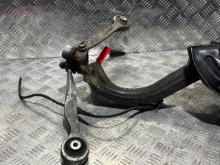 ступица передняя левая Volkswagen Passat B5 [рестайлинг] 2002, 2.8 л., бензин, МКПП, универсал