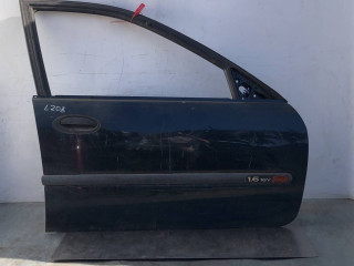 дверь передняя правая Renault Laguna 1 поколение [рестайлинг] 1999, 1.6 л., бензин, 5МКПП, синий, хетчбэк 5 дв.