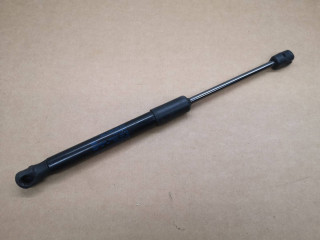 амортизатор капота Audi S6 C7 [рестайлинг] 2018, 4.0 л., бензин, 4G8823359A