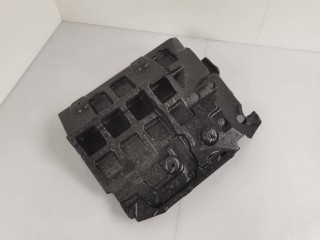 Панель заполнения пустот Tesla Model X 1 поколение 2018, L1S, АКПП, хетчбэк 5 дв., полный привод, 1048061-00-D